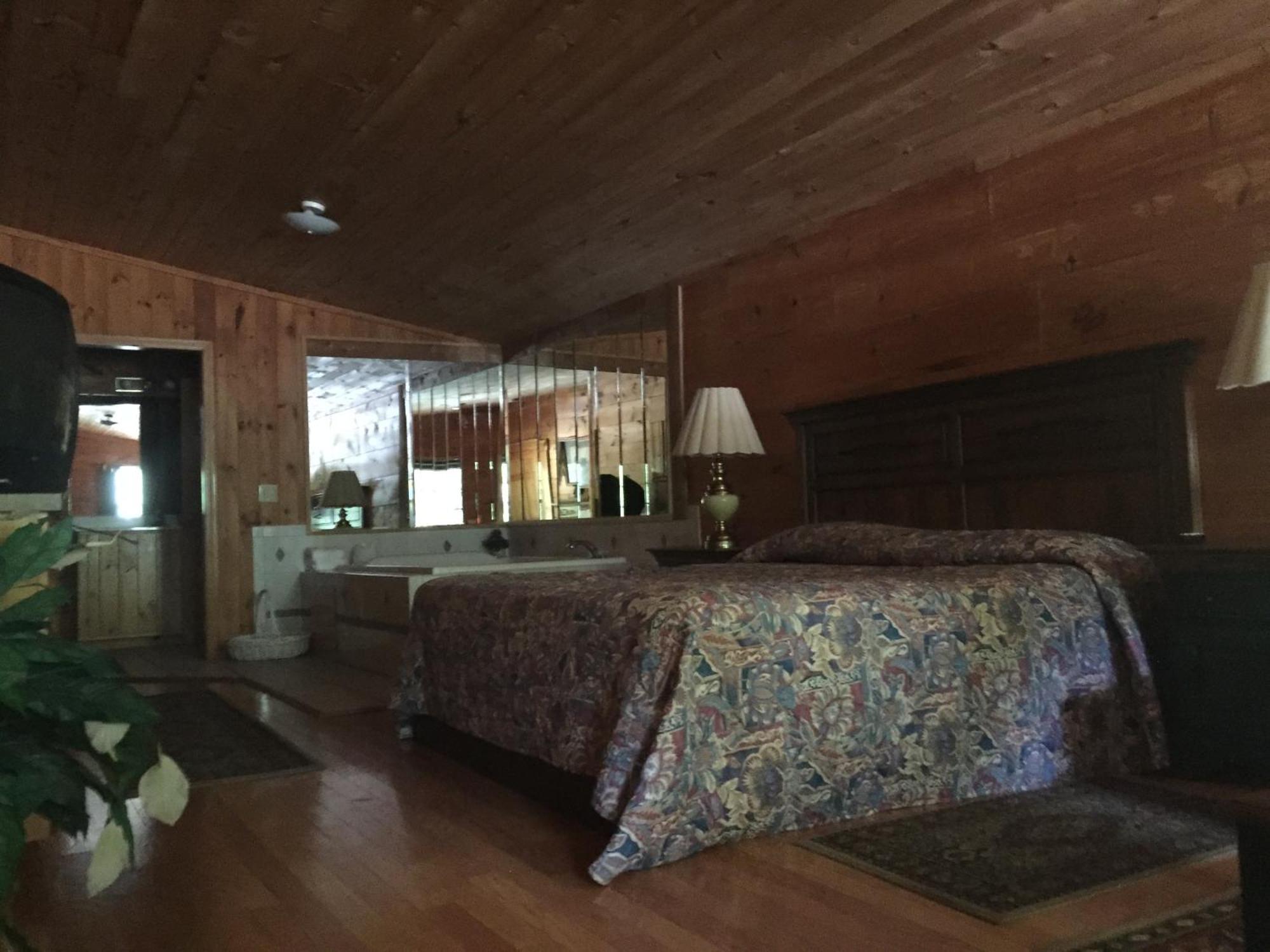 Highland Hills Motel & Cabins Boone Habitación foto