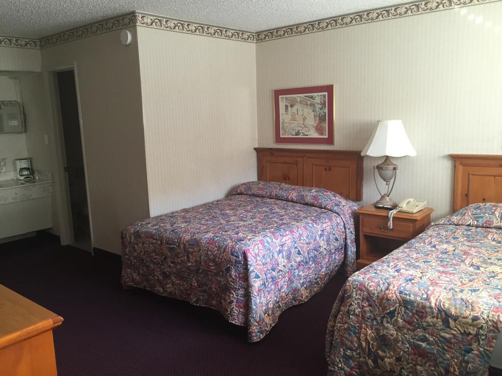 Highland Hills Motel & Cabins Boone Habitación foto